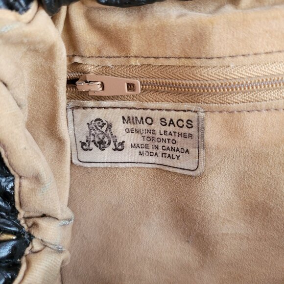 Vintage Made in Canada Black Embossed Leather Crossbody Purse - Picture 7 of 10